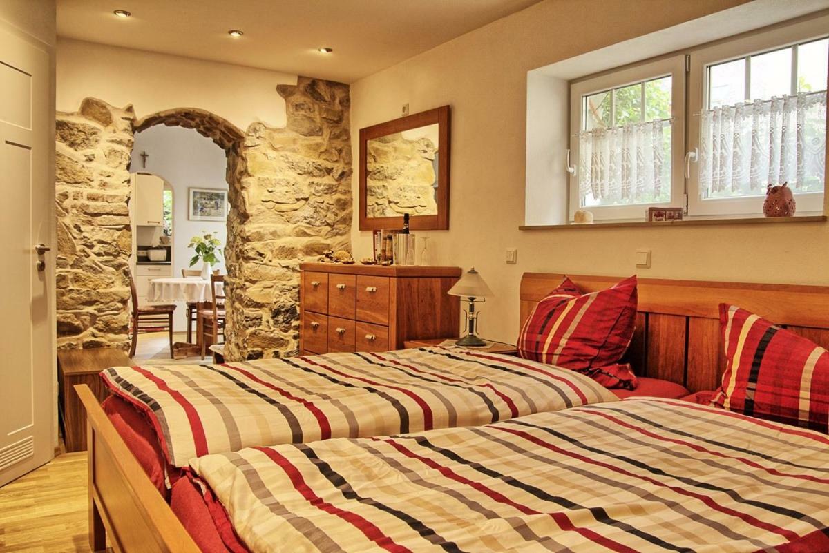 Апартаменты Auszeit Flair Der Provence Hausen  Экстерьер фото